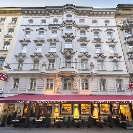 Graben Hotel Wina Bagian luar foto