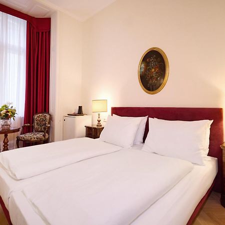 Graben Hotel Wina Bagian luar foto