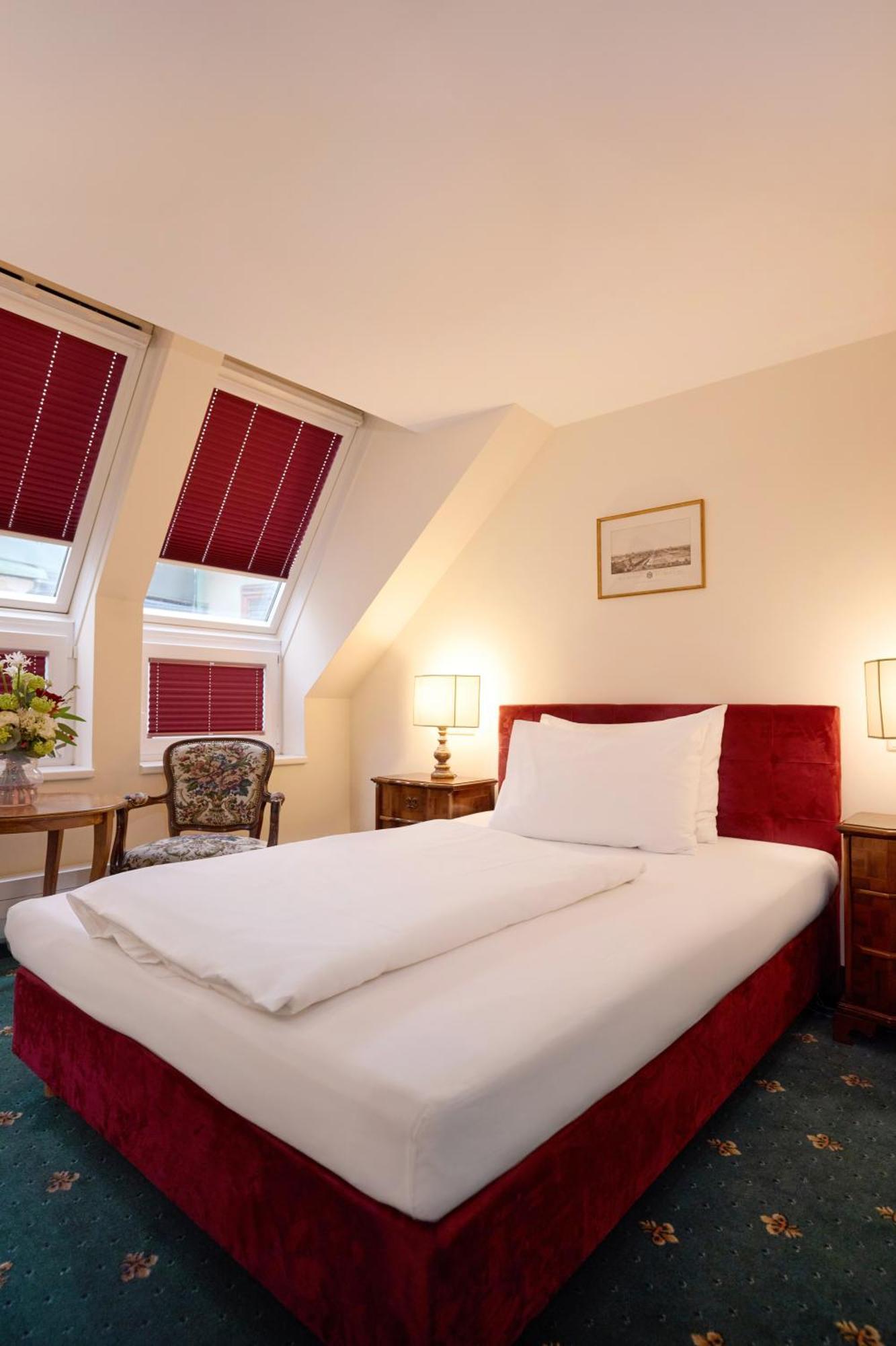 Graben Hotel Wina Bagian luar foto